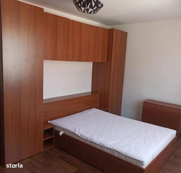 Apartament 3 camere, Parcare, Zona Teilor