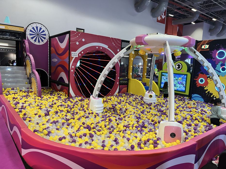 Детски център детски кът