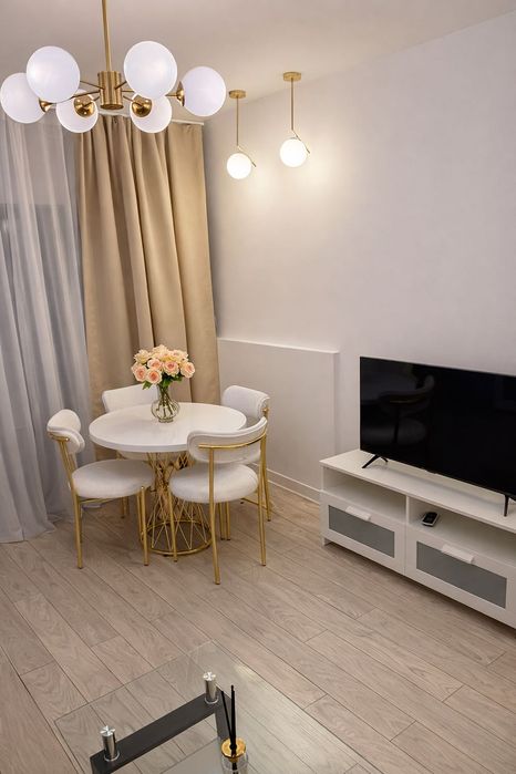 Închiriez apartament 2 camere Pipera