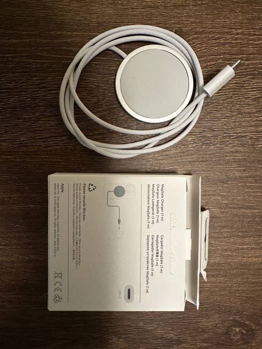 Incarcator wireless Apple MagSafe USB-C, 1m, alb