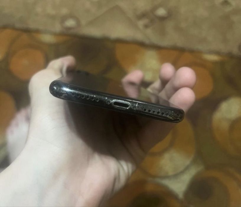 Iphone  X  память 64 гига