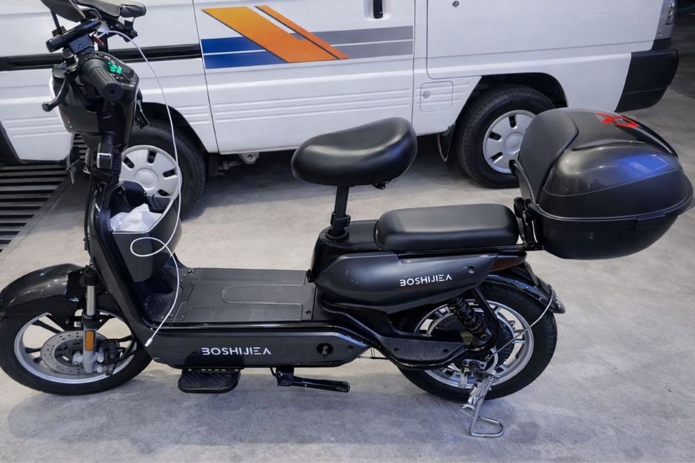 Eliktra sukuter kafoloti bilan