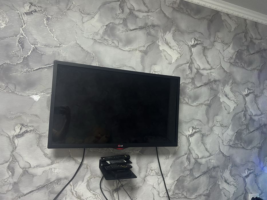 Продам телевизор LG в отличном состоянии