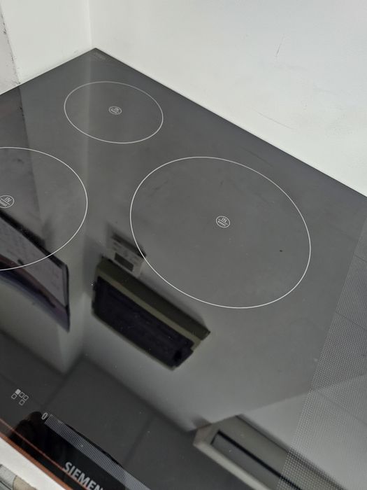 Индукционен плот Siemens EH875NP17