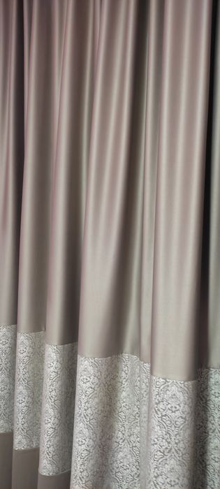 Два броя уникални завеси от качествен блекаут декориран с жакард