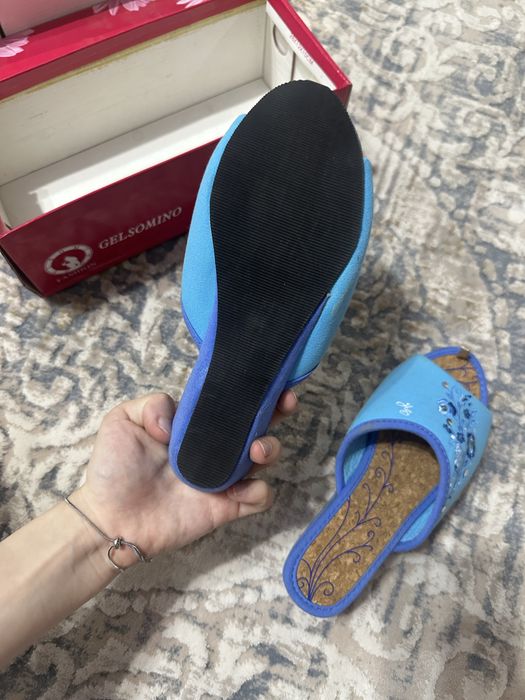 Домашние тапочки с пробковой стелькой