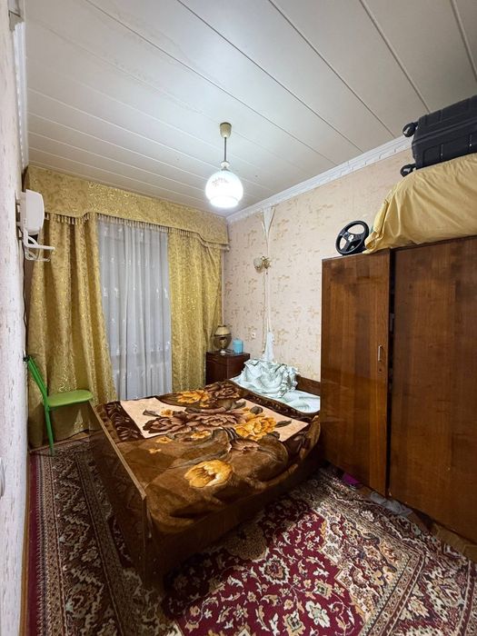 Продаётся 3х комнатная квартира Юнусабад 18 77 серия 

Ориентир: Сайра