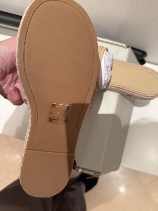 Чехли Ted Baker 40