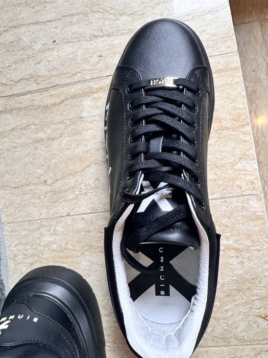 Черни мъжки обувки John Richmond