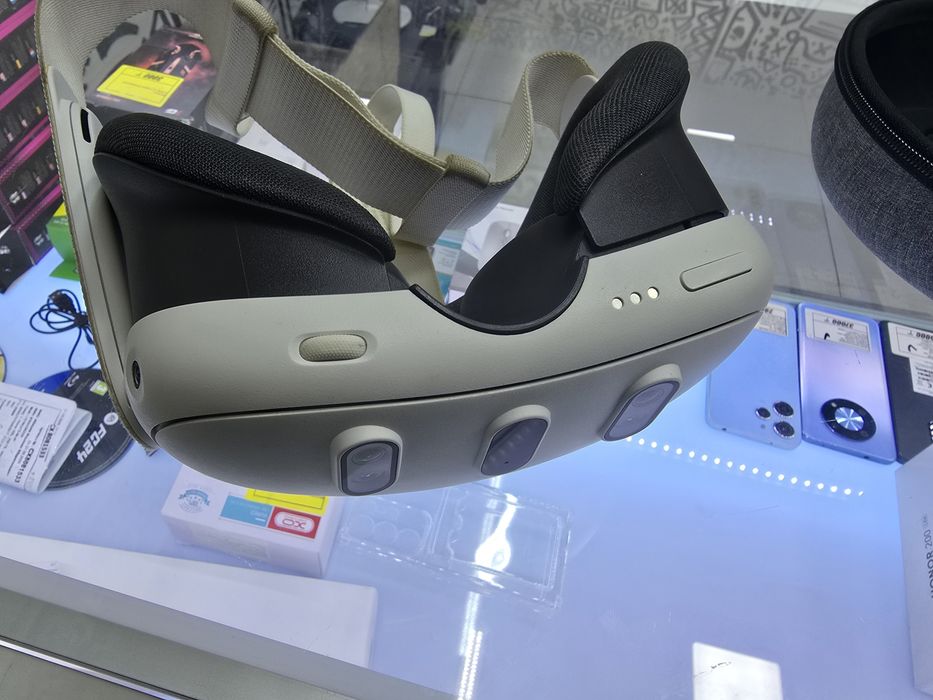 Очки виртуальной реальности Meta Qest