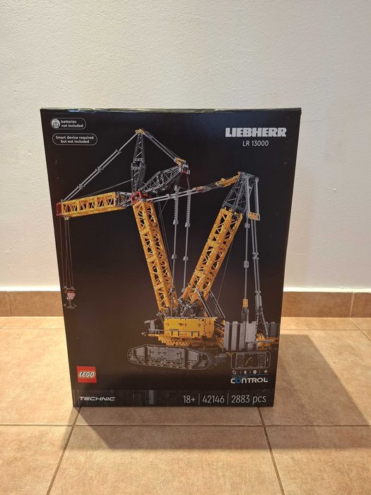 Lego Technic-Liebherr Crawler Crane LR 13000