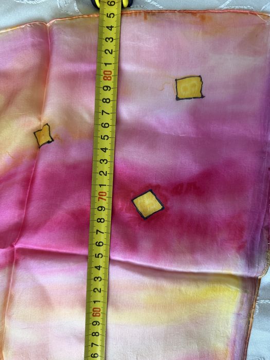 Eșarfă mătase pictată manual, culori superbe roz-fucsia, abstractă, NOUĂ