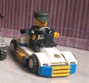 конструктор LEGO подарок для детей на подарок