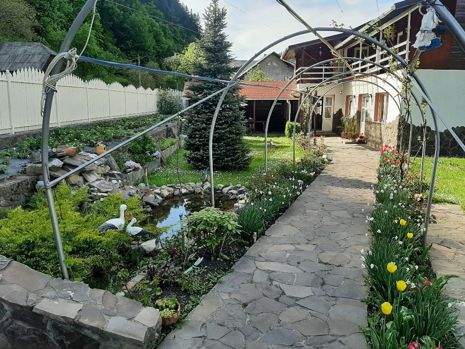 De vânzare. Casă cu toate utilitățile.