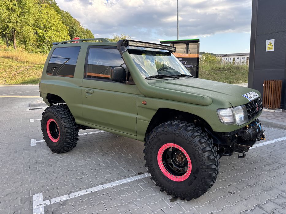 Mitsubishi Pajero mk2 3.0 V6
