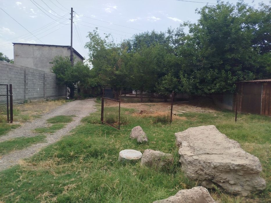 Продается дом в городе Гулистан ул.Бунедкор дом 100/4 (5,61  сотка)