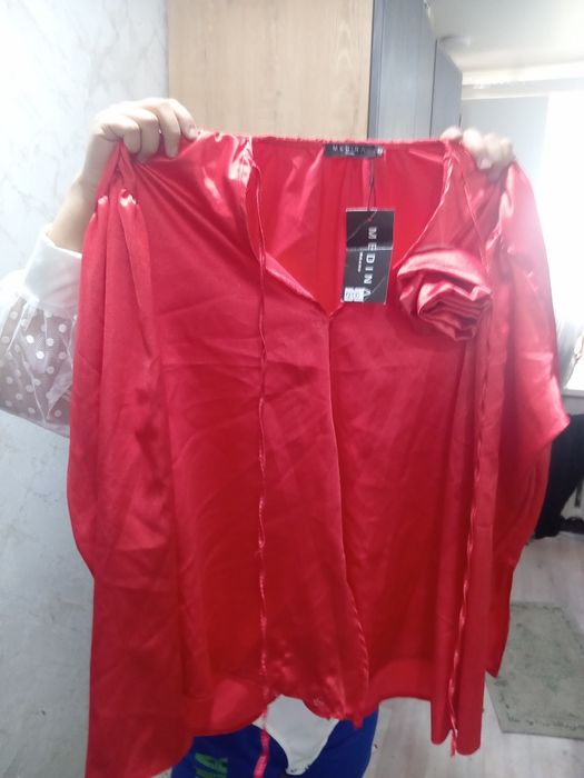 Продам блузки недорого новые