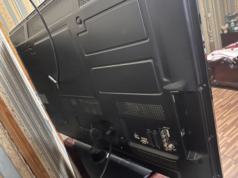 Телевизор Lg за 200 $