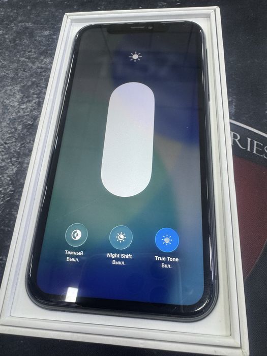 Iphone 11 128 black 80 yomkst karopkali
