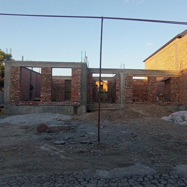 Noldan uy quramiz