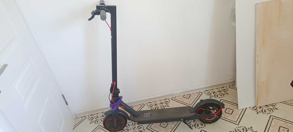 Срочно! Продам электро самокат