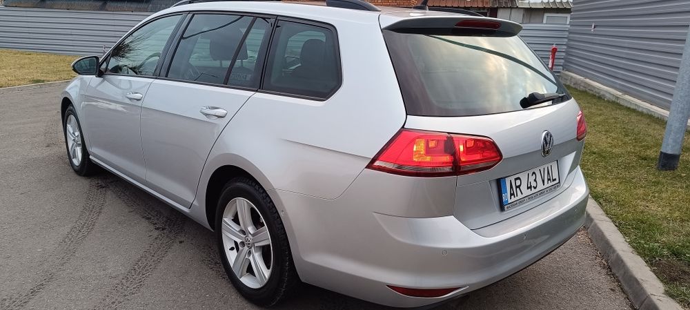 Vând VW Golf 7 2014 înmatriculat cu fiscal 1.6 Tdi Stare foarte buna .