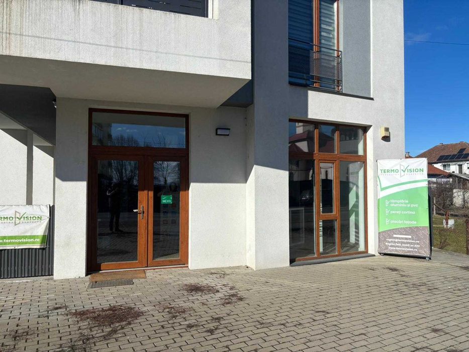 Spatiu comercial/Birou/Cabinet - DE INCHIRIAT