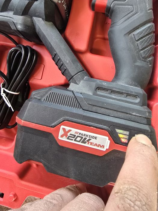 Parkside Performance Саблен трион