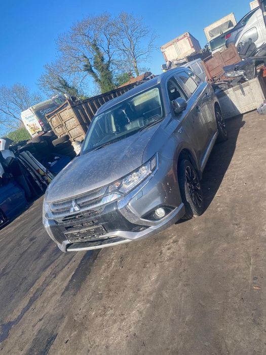 Dezmembrez Mitsubishi Outlander Iii Gg_W, Gf_W, Zj 2018 2.4 Hybrid 4Wd 4B12 99Kw|135Hp