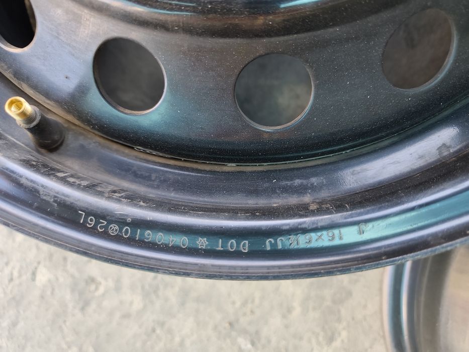 16" оригинални железни джанти за Hyundai/Kia/Mazda...
