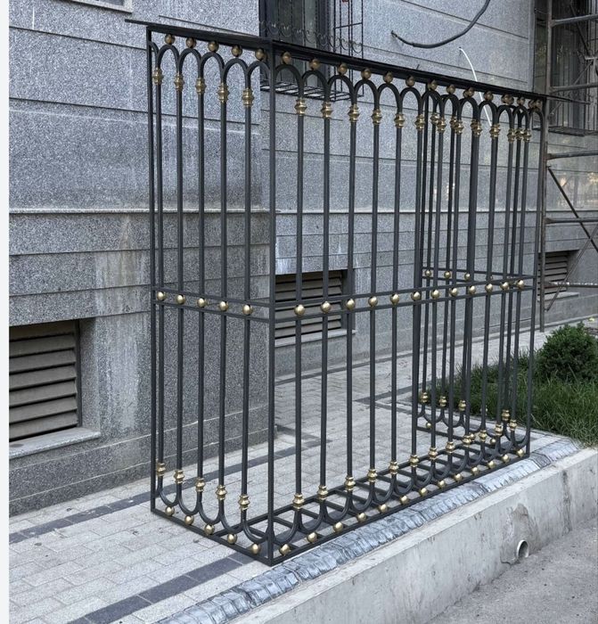 Reshotka naves darvaza perela kazerok kaletka