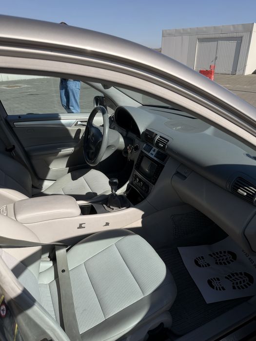 Vând/Schimb Mercede-Benz C-Class w203