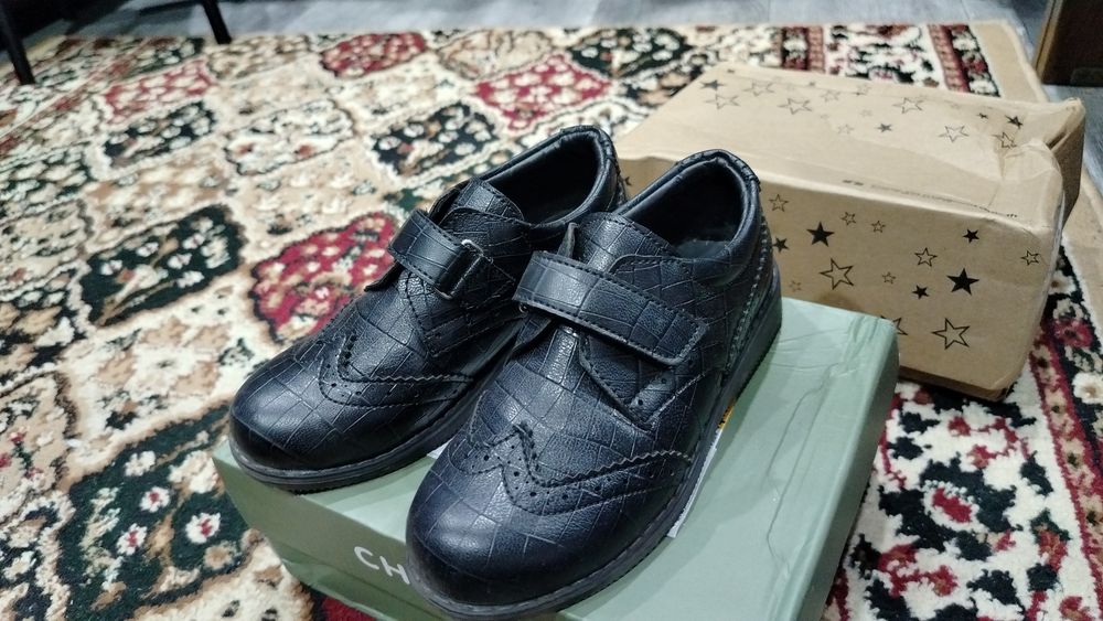 Продам обувь для мальчика