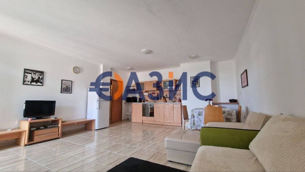 Продава се Двустаен апартамент в Свети Влас - 75 кв.м за 1107 €/кв.м - Снимка #8