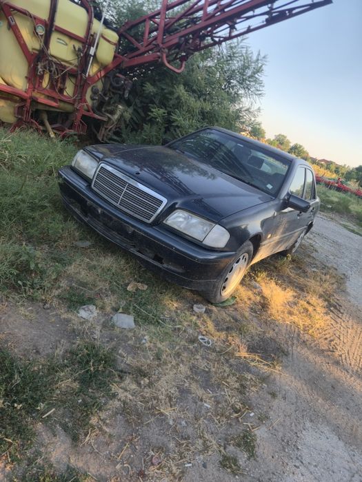 Мерцедес C250 НА ЧАСТИ