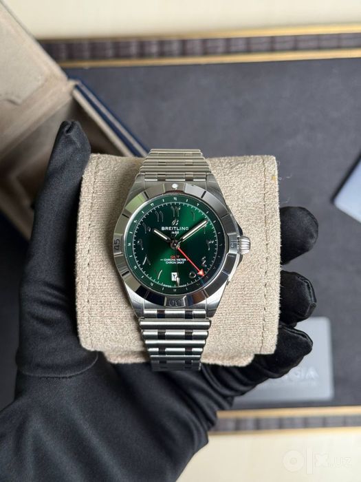 NEW Breitling Chronomat Automatic GMT 40mm
