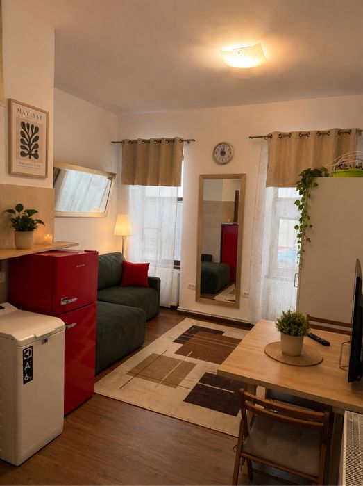 Garsonieră ultracentrală  de vanzare Baba Novac | Ideală pentru Airbnb și investiție