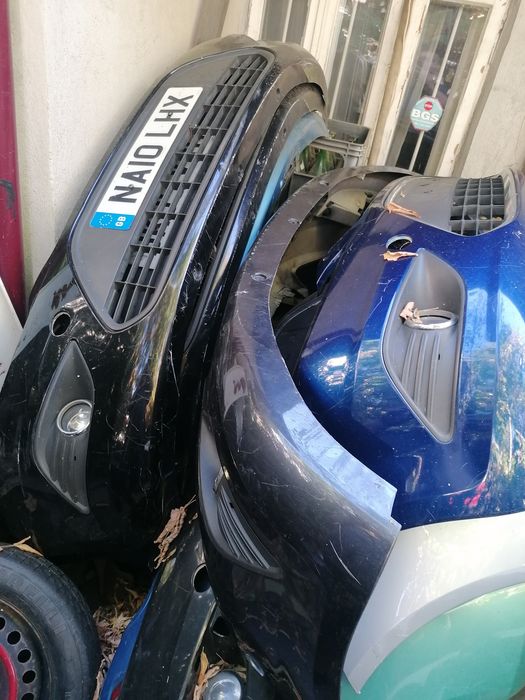 Bara fata capota aripa far trager Ford Focus