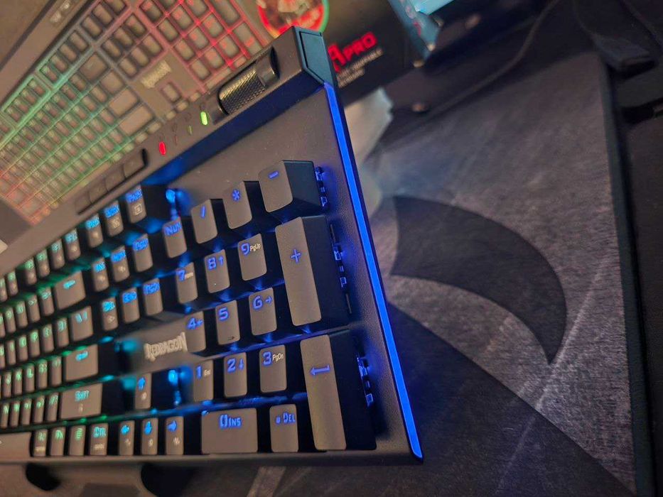 Tastatura Redragon K580 PRO Wireless RGB Hot-Swap Red Switch Macro