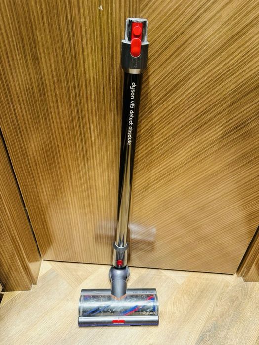 Dyson V15 беспроводной