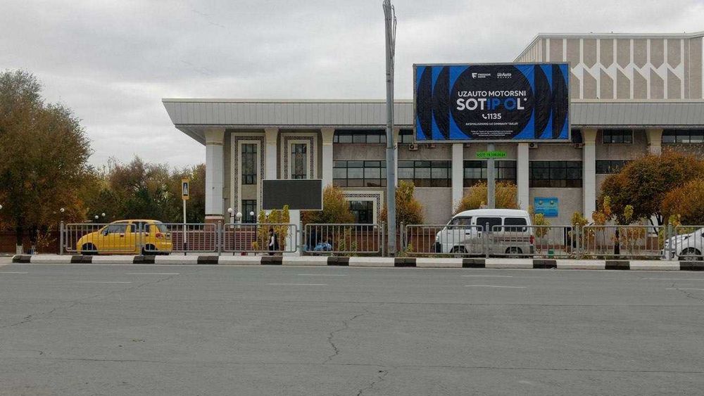 Urganchda Led ekranlarda  reklama / Реклама на Лед экранах в Ургенч
