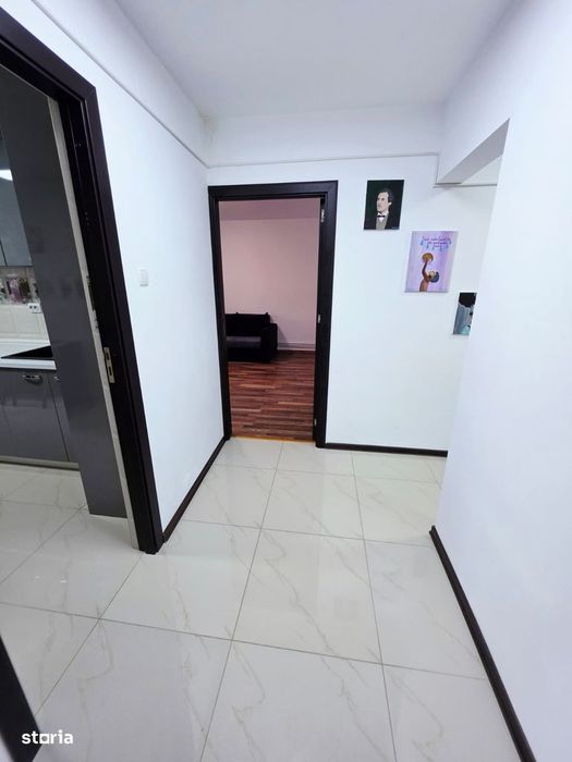 Apartament 3 camere de inchiriat, 9 Mai, 2 bai, beci