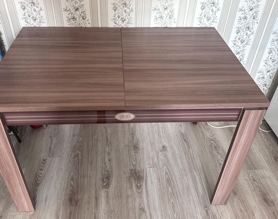 Продам раскладной стол