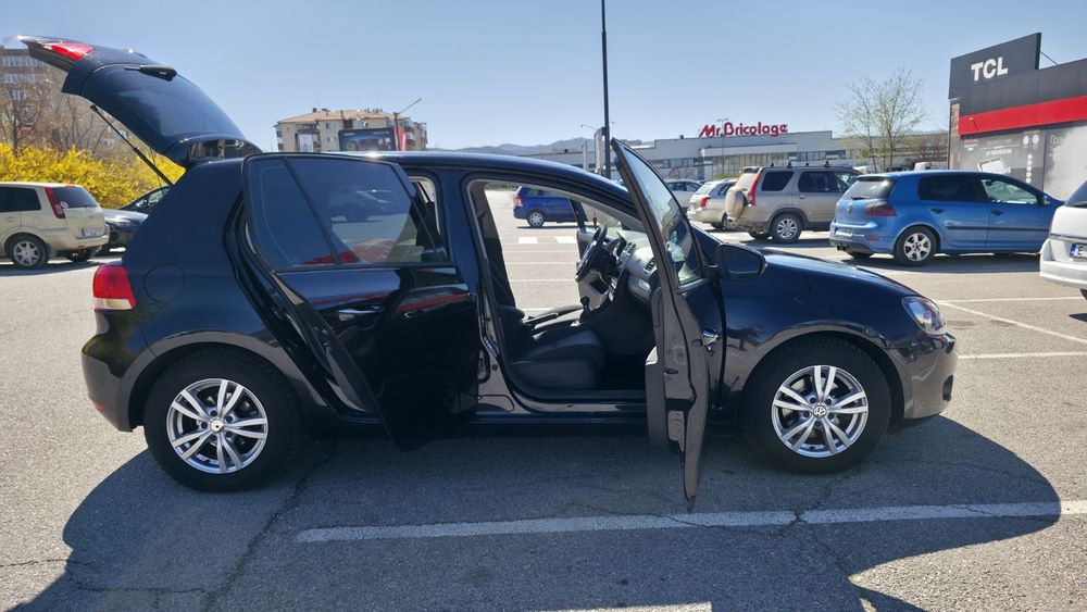Golf 6  1.6tdi 2009г.