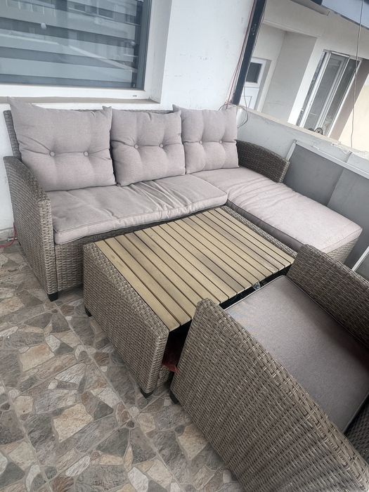 Мебели за веранда