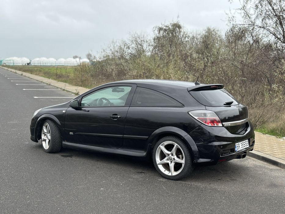 Opel Astra H GTC 1.9 CDTI 150 CP OPC Line