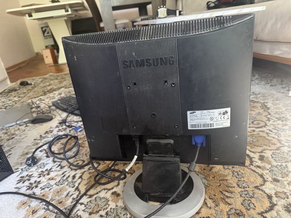 Видео карта GeForce GT610 - 1GB и монитор