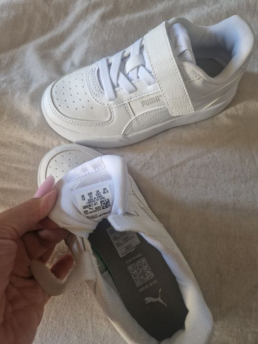 Adidași Puma noi .