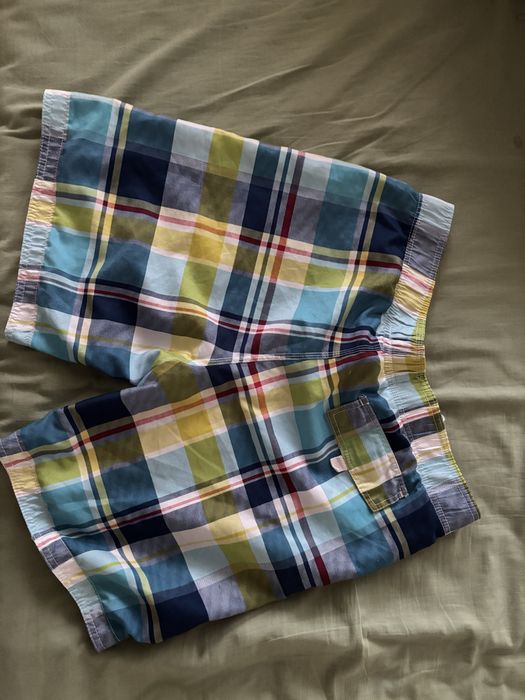 Бански на Abercrombie & Fitch