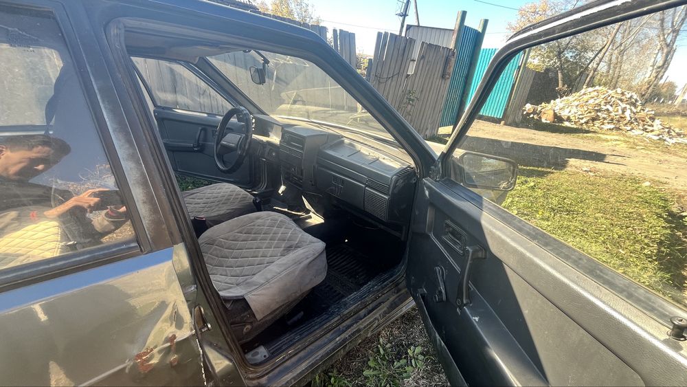 Автомобил Ваз 2109